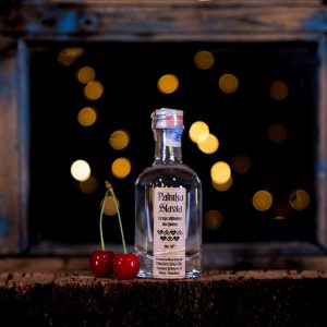 Pălincă de Cireșe Sălbatice din Șinteu – 200 ml, 48°